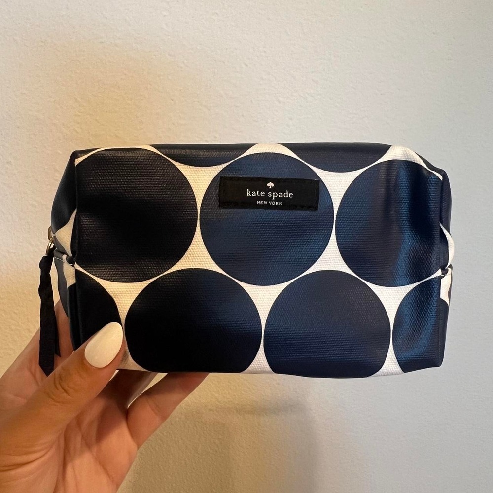 Kate Spade New York navy and white toiletry large navy blue circles zip makeup